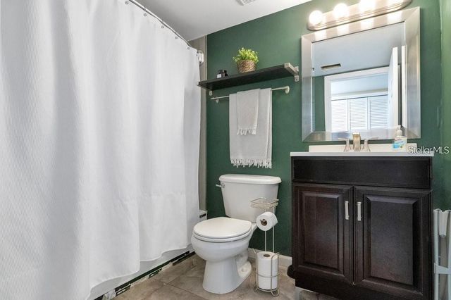 1000 S SEMORAN BOULEVARD 815, Winter Park, FL 32792