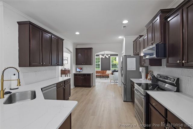 1624 Laguardia Drive, Hope Mills, NC 28348