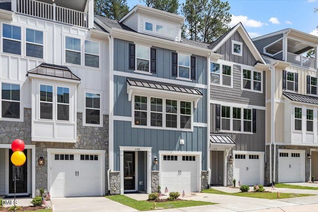 1109 Blackthorn Lane, Durham, NC 27703