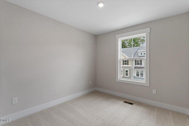 1109 Blackthorn Lane, Durham, NC 27703