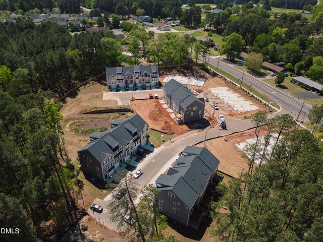 1109 Blackthorn Lane, Durham, NC 27703