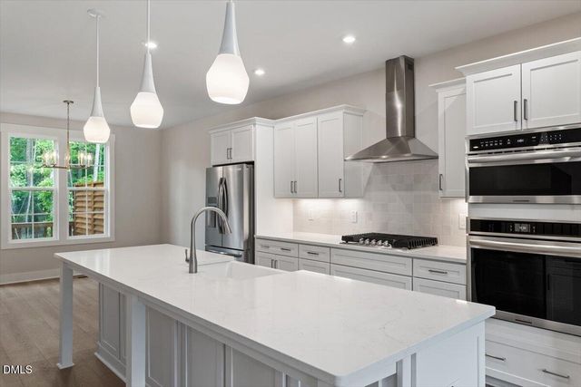1109 Blackthorn Lane, Durham, NC 27703