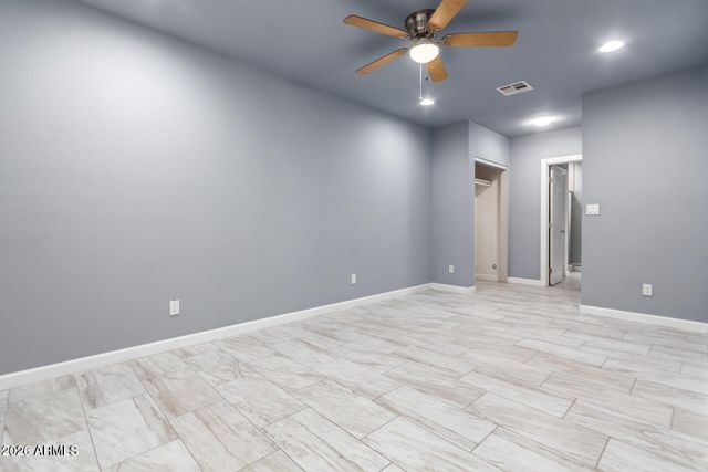 1636 E WHITTON Avenue, Phoenix, AZ 85016