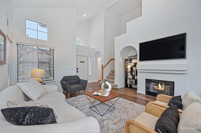 110 Royalton Cir, Folsom, CA 95630