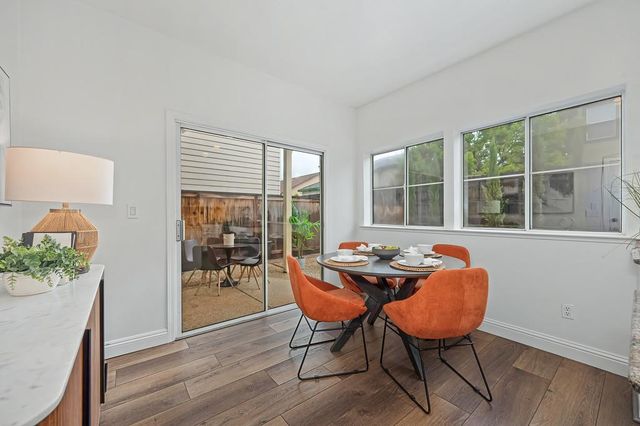 110 Royalton Cir, Folsom, CA 95630