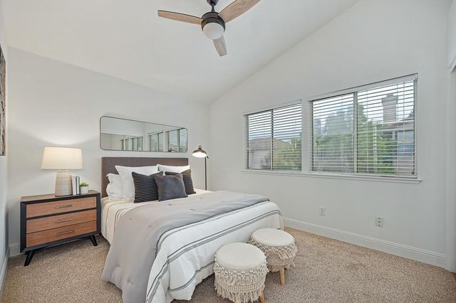 110 Royalton Cir, Folsom, CA 95630