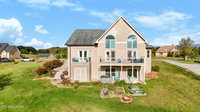 1120 Blazer Point, Dandridge, TN 37725