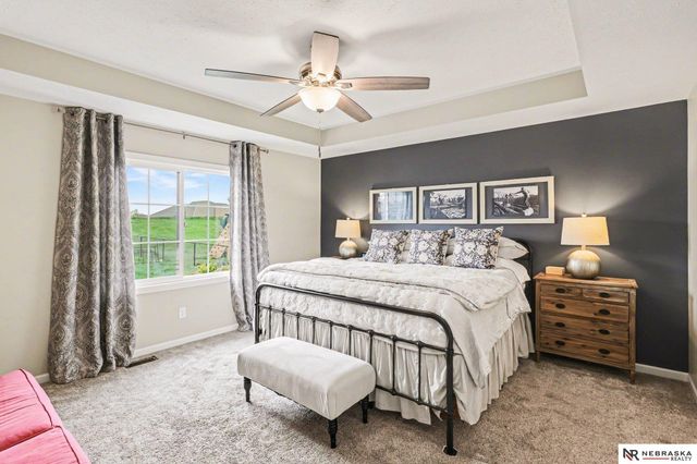 811 Terrace View Drive, Hickman, NE 68372