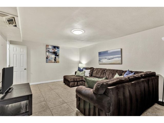 4971 W Hurst Pl, Denver, CO 80204