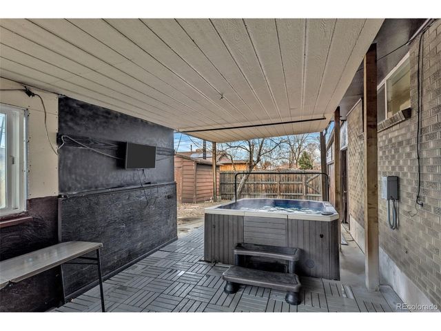 4971 W Hurst Pl, Denver, CO 80204