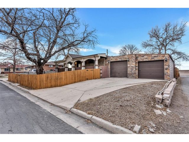 4971 W Hurst Pl, Denver, CO 80204