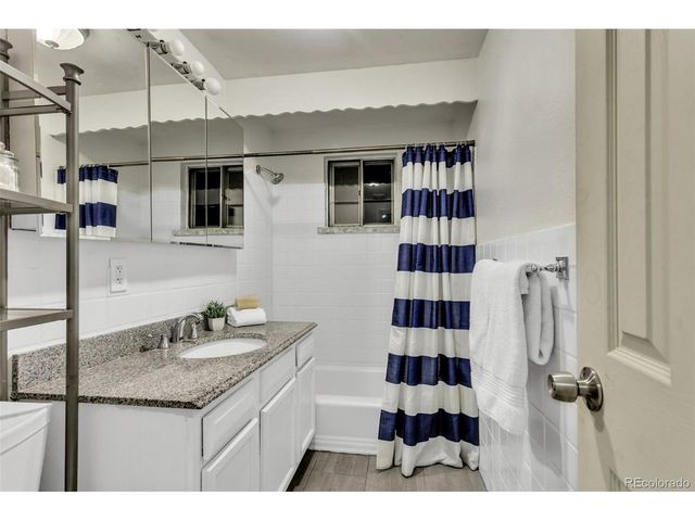 4971 W Hurst Pl, Denver, CO 80204