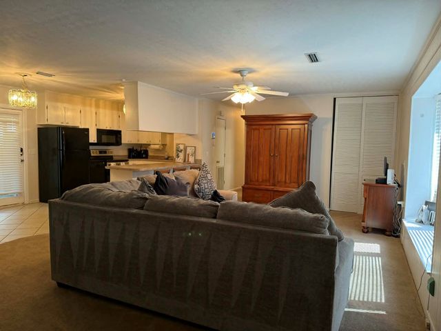 1009 Jonathan St., Dothan, AL 36301