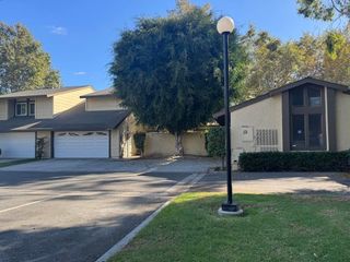 2518 N Tustin Avenue E, Santa Ana, CA 92705