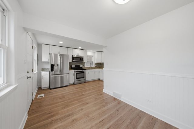 3723 S 53rd Court, Cicero, IL 60804