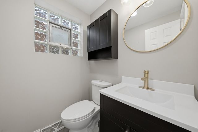 3723 S 53rd Court, Cicero, IL 60804