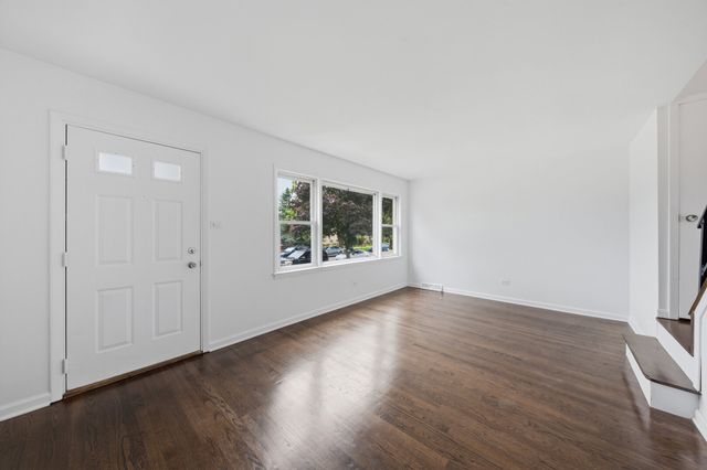 3723 S 53rd Court, Cicero, IL 60804