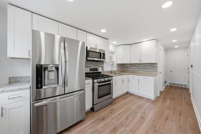 3723 S 53rd Court, Cicero, IL 60804