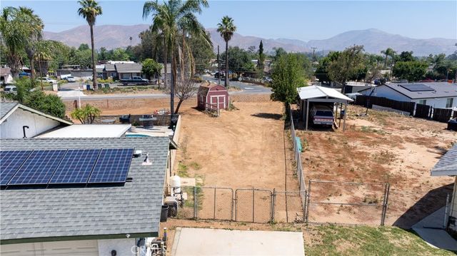 9025 Chris Court, Jurupa Valley, CA 92509
