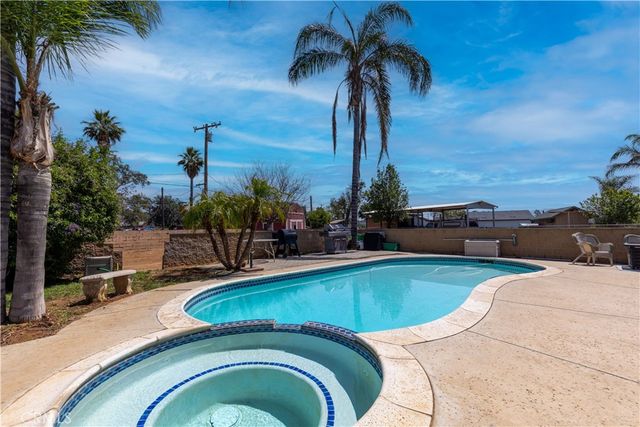 9025 Chris Court, Jurupa Valley, CA 92509