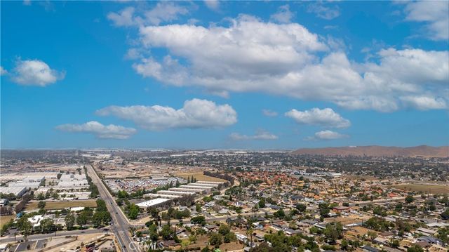 9025 Chris Court, Jurupa Valley, CA 92509