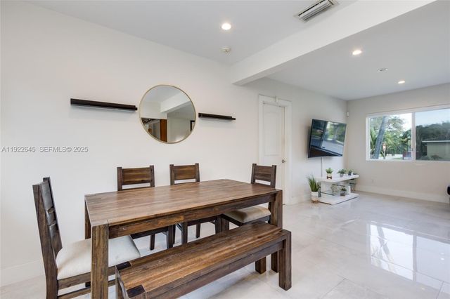 12300 NE Miami Ct, North Miami, FL 33161