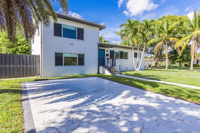 12300 NE Miami Ct, North Miami, FL 33161