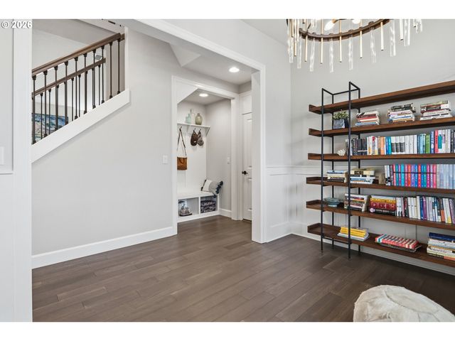 12032 Nw SCHALL St, Portland, OR 97229