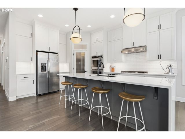 12032 Nw SCHALL St, Portland, OR 97229