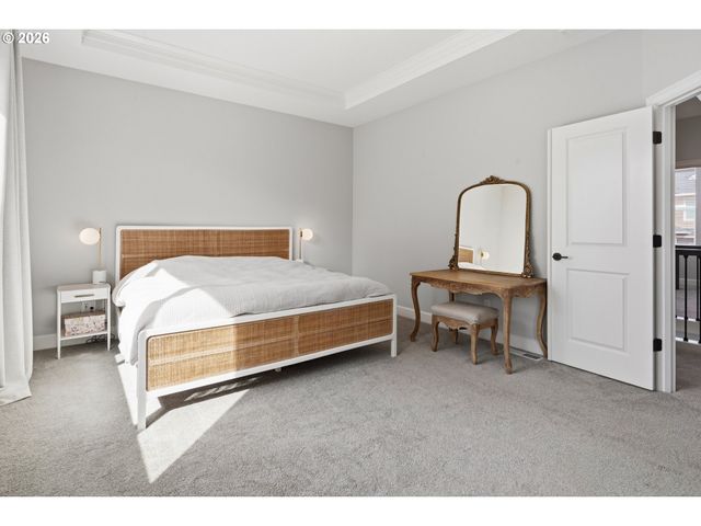 12032 Nw SCHALL St, Portland, OR 97229