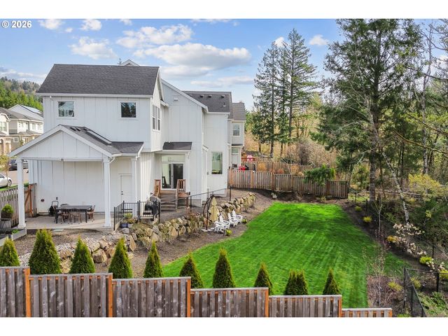 12032 Nw SCHALL St, Portland, OR 97229