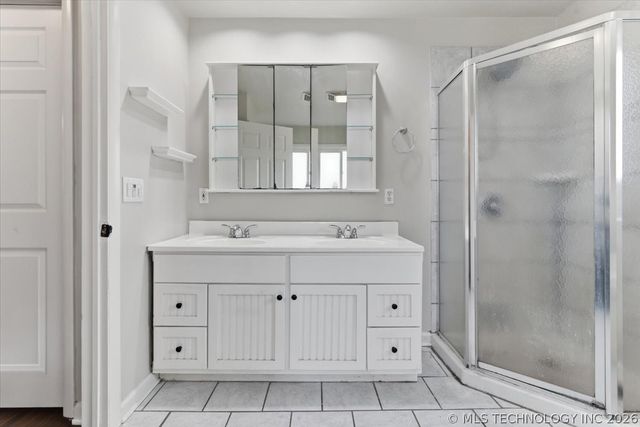 1629 S Date Avenue, Broken Arrow, OK 74012