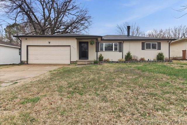 1629 S Date Avenue, Broken Arrow, OK 74012