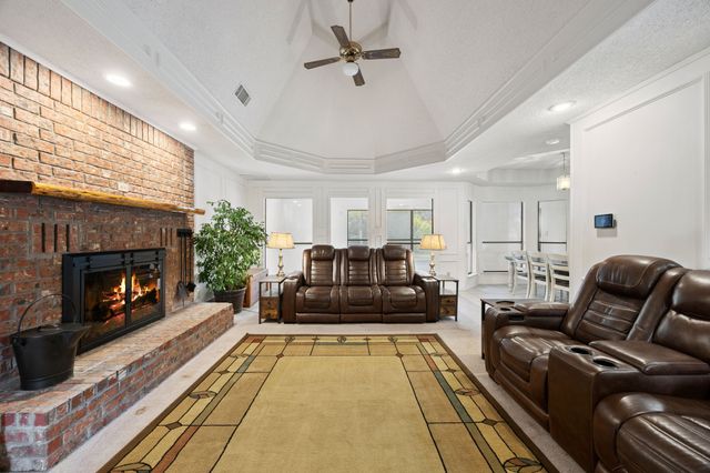 5301 W Caylor Road, Fort Worth, TX 76244