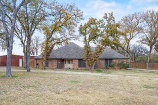 5301 W Caylor Road, Fort Worth, TX 76244