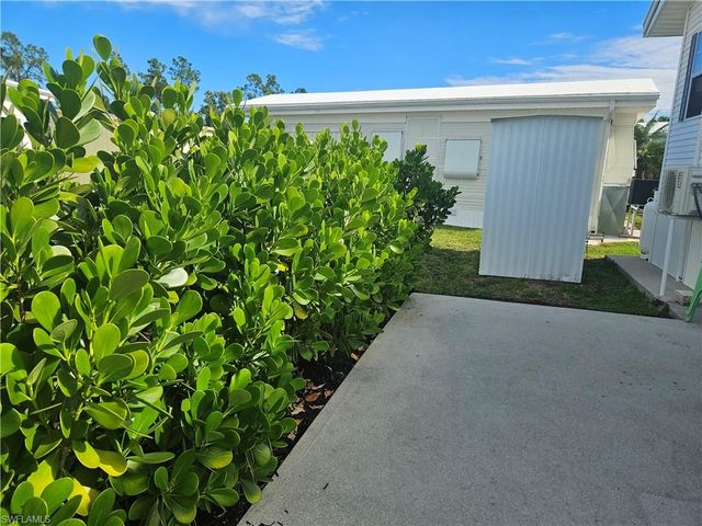 26 Garnet DR # 26G, Naples, FL 34114