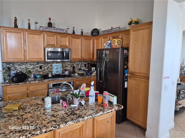 2282 N Smoketree, Rialto, CA 92377
