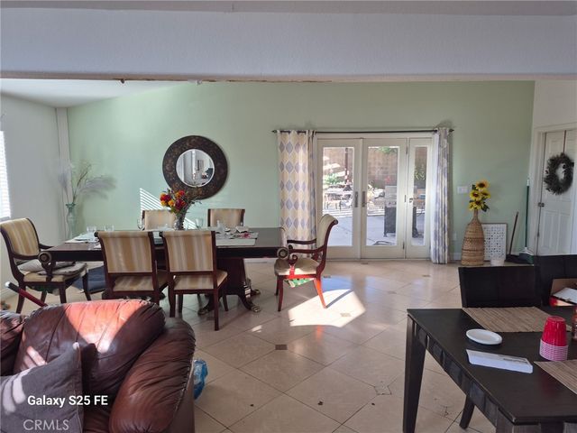 2282 N Smoketree, Rialto, CA 92377