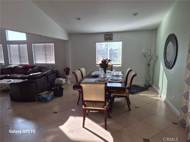 2282 N Smoketree, Rialto, CA 92377