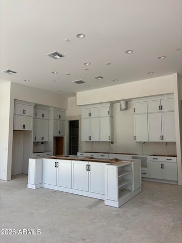 2737 E DERRINGER Court, Gilbert, AZ 85297