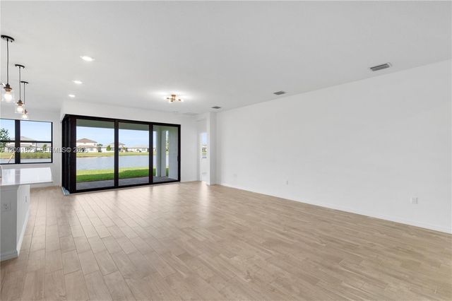 4949 Blistering Way 1, Lake Worth, FL 33467