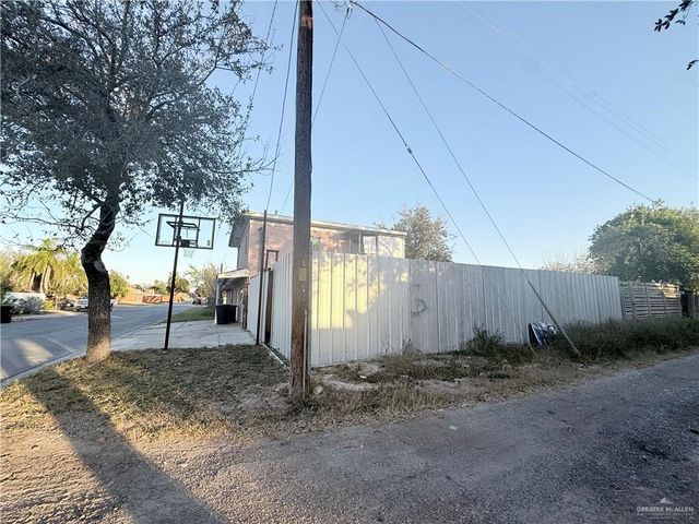 1021 N 17th Street, Mcallen, TX 78501