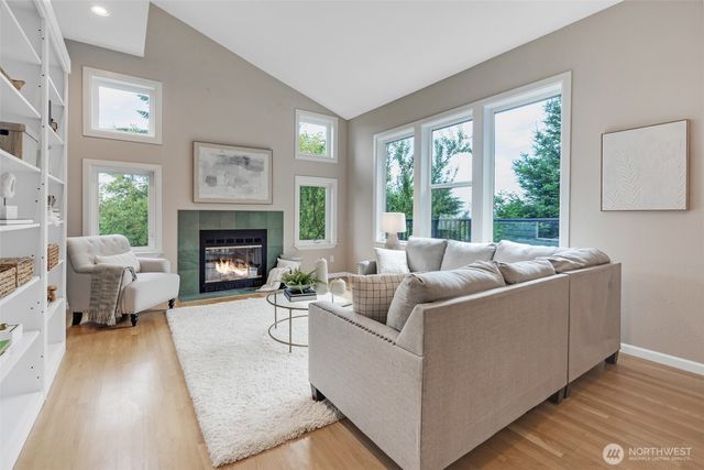 3920 Browns Point Boulevard, Tacoma, WA 98422