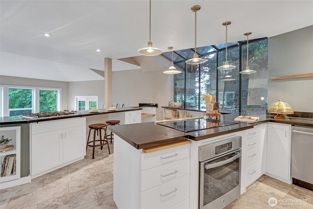 3920 Browns Point Boulevard, Tacoma, WA 98422