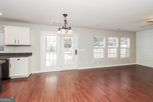 86 Parkmont Lane, Dallas, GA 30132