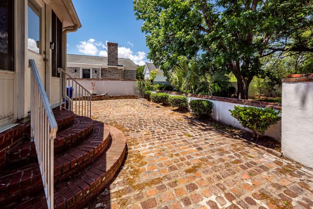 110 Gordon Street, Charleston, SC 29403