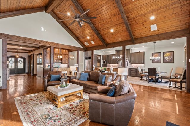 116 Deer Island Road, Mabank, TX 75156
