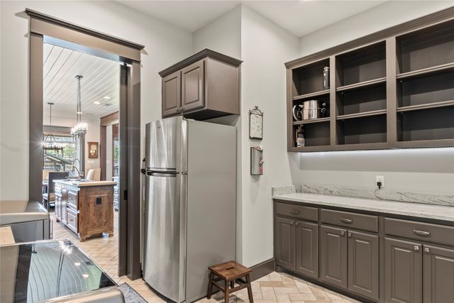 116 Deer Island Road, Mabank, TX 75156