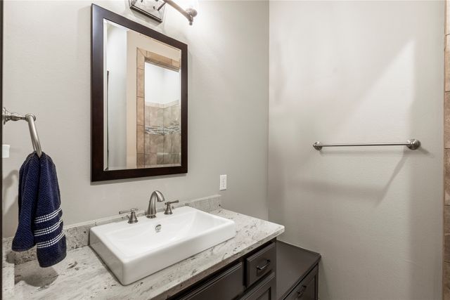 116 Deer Island Road, Mabank, TX 75156