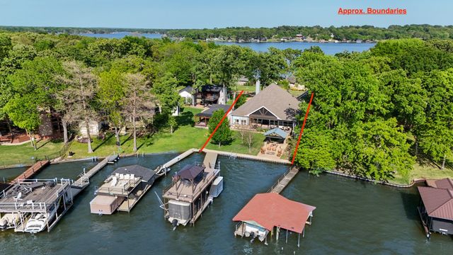 116 Deer Island Road, Mabank, TX 75156